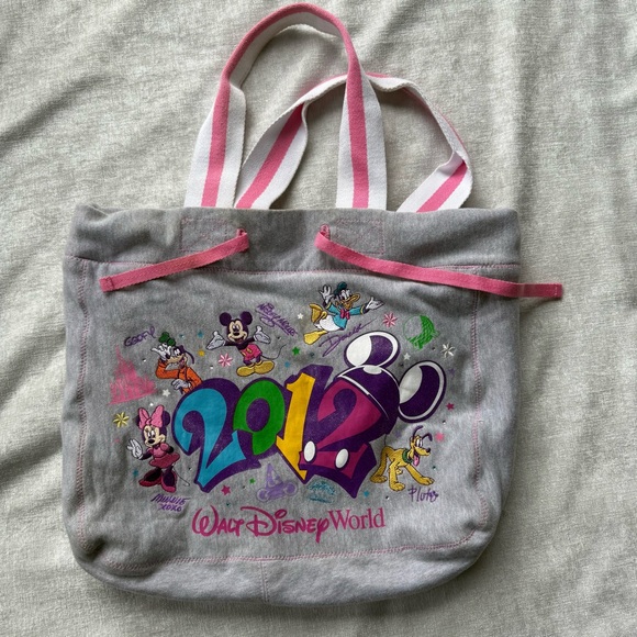 Disney World 2012 Gray Tote Bag with Pink Handles Walt Disney Parks - Picture 1 of 14